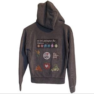 Price ⬇️ KIDS Butter zipped gray hoodie junk food themed. Size M.